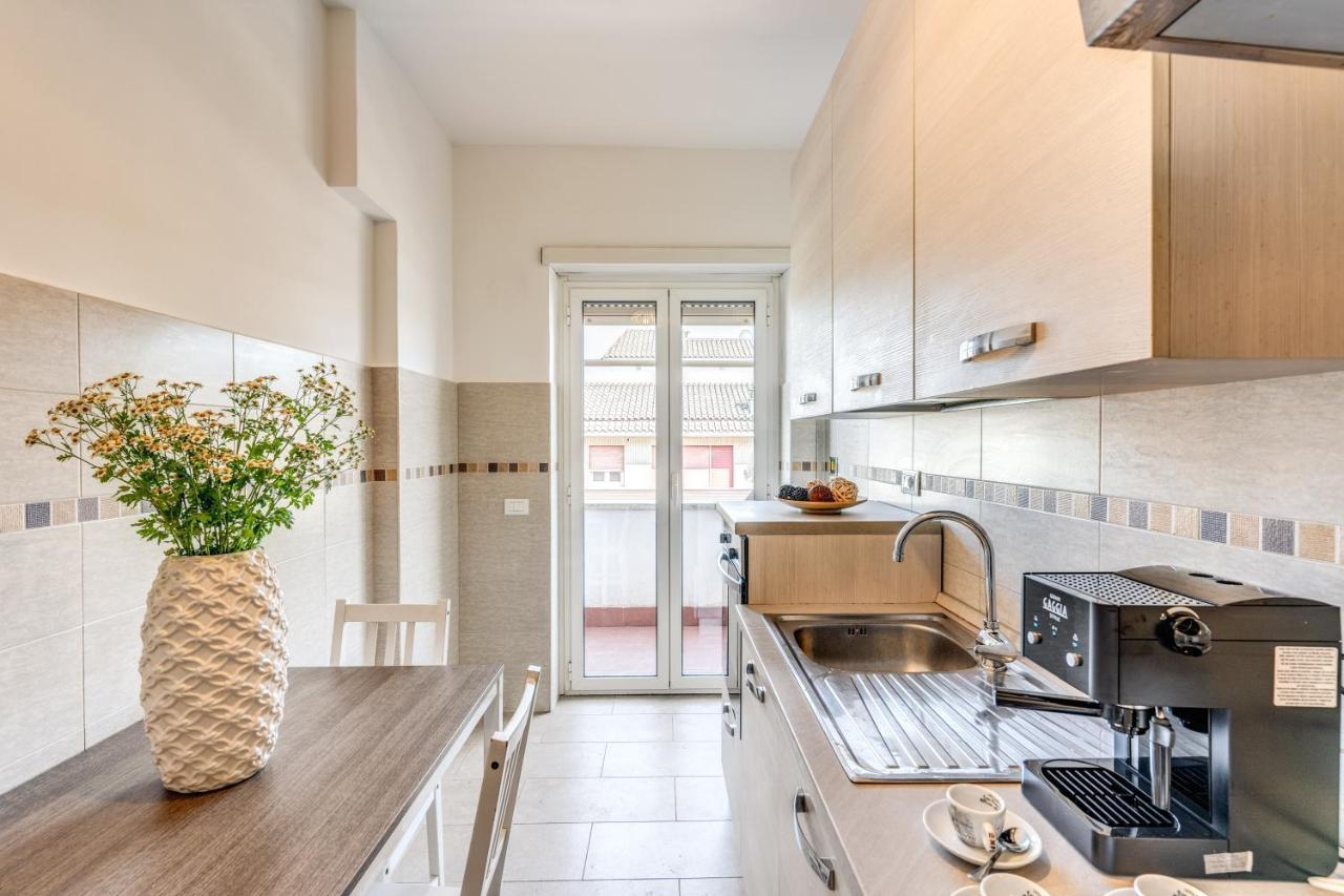 Apartmán Holydom71 Řím Exteriér fotografie